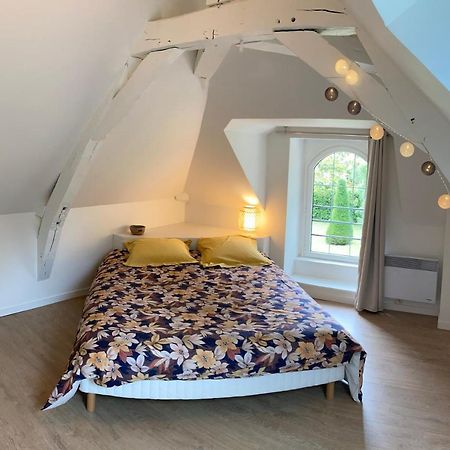 Les Bosquets Villa Saint-Ouen-Des-Toits Eksteriør billede